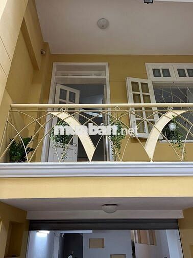 Bình Thạnh - chính chủ cần bán nhà 5 tầng DTSD 259m2