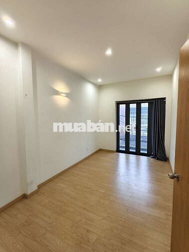 Cho thuê nhà 20/5 đường số 8, p11, gò vấp