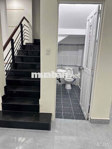 cho thuê nhà rộng 6,3m đẹp 3pn 16tr