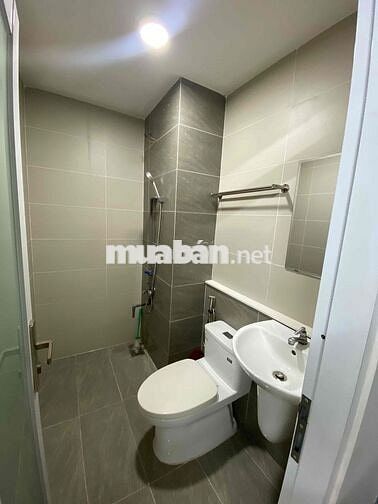 phòng mới xây chỉ cho nữ-lầu 3 yên tĩnh- lối đi chung chủ