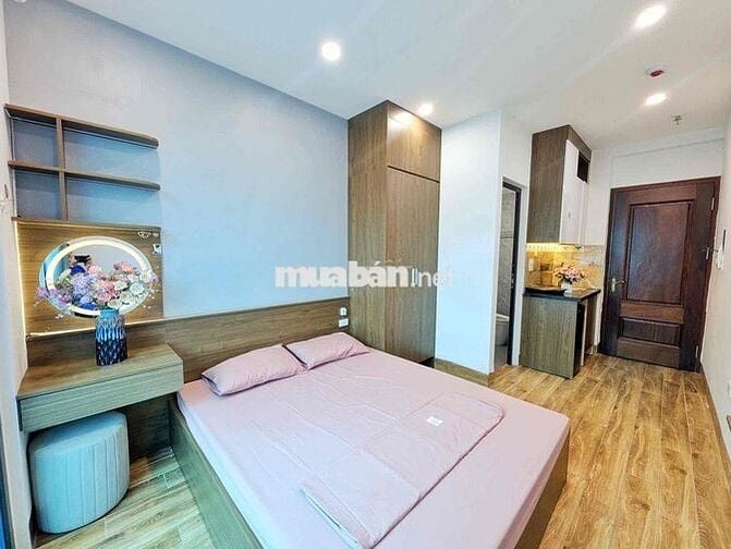 NGAY ĐẠI LỘ THĂNG LONG - TRẦN DUY HƯNG - MỄ TRÌ PHÒNG FULL NỘI THẤT