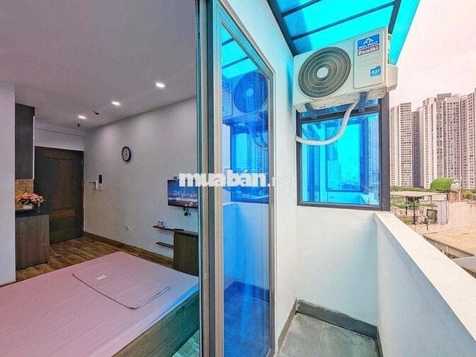 NGAY ĐẠI LỘ THĂNG LONG - TRẦN DUY HƯNG - MỄ TRÌ PHÒNG FULL NỘI THẤT