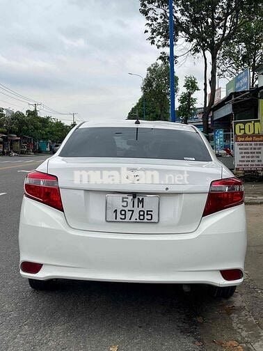 cần bán Toyota Vios 2015 số sàn đang sử dụng