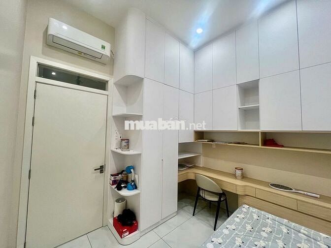 Nhà phố xinh DT 5x23, 2 lầu, mặt tiền kinh doanh,gần ngã 5 Chợ Đầu Mối