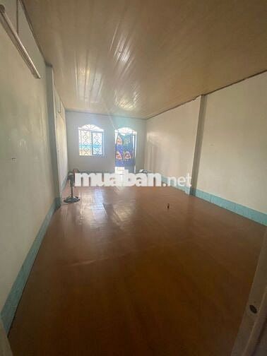 Nhà nguyên căn 2 phòng ngủ, gần Phần Mềm Quang Trung q12