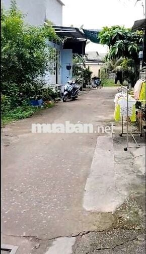 Bán gấp nhà SHR 4m*24m, gần ngã 4 Trung Chánh, Bà Điểm - Hóc Môn