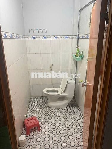 Nhà nguyên căn 2 phòng ngủ, gần Phần Mềm Quang Trung q12