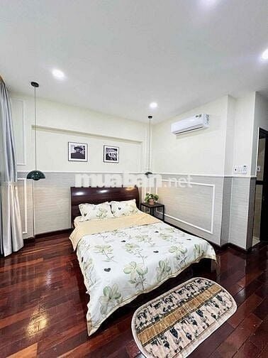 CHO THUÊ CHDV 1PN BAN CÔNG CAO CẤP THANG MÁY HẦM XE GIÁP QUẬN 3