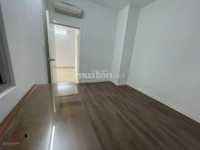 Cần bán căn 2PN 73m2 ntcb giá chỉ 4.2 tỷ