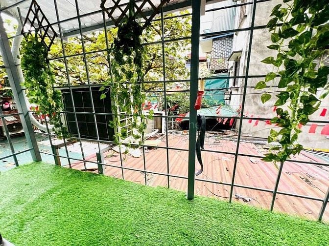 Nhà Đẹp, Phố 8 - 3, Hai Bà Trưng 25/65m, tầng 2, giá 3.98 tỷ.