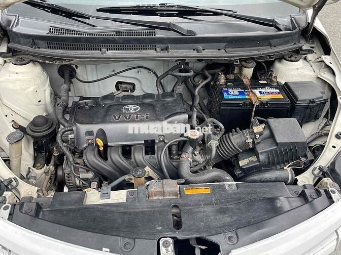 cần bán Toyota Vios 2015 số sàn đang sử dụng