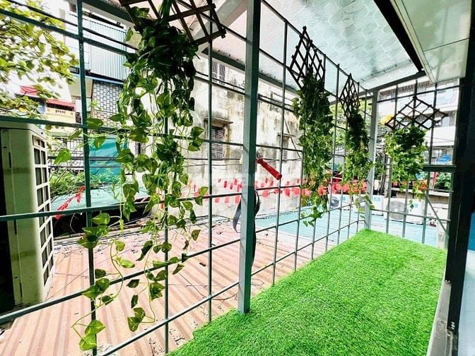 Nhà Đẹp, Phố 8 - 3, Hai Bà Trưng 25/65m, tầng 2, giá 3.98 tỷ.