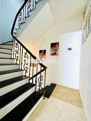 Cho thuê nhà riêng ngõ 523 Minh Khai - 40m2 - 4 tầng - 13 triệu