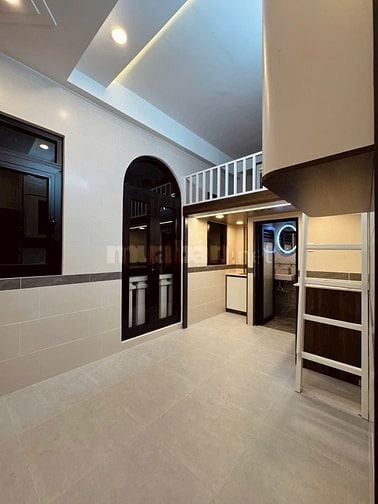 🌈 CHDV 3LẦU CÓ THANG MÁY ĐƯỜNG DUY TÂN , P15, QUẬN - PN