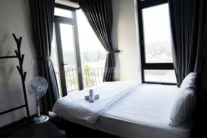 Bán căn Villa Homestay Săn Mây Ngay Nguyễn Siêu. DT 228m2, Hoàn Công