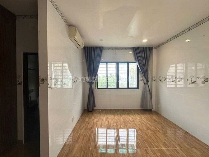 Chú Sáu nhờ bán nhà 85m², Trần Quang Diệu, P14, Q3. Xây 3 tầng, hẻm 5m