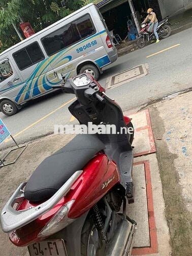 Honda Dylan Đỏ
