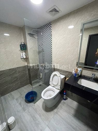 TRUNG KÍNH - 3 BƯỚC RA OTO - NHÀ ĐẸP FULL NỘI THẤT - XÁCH VALI VỀ Ở - 