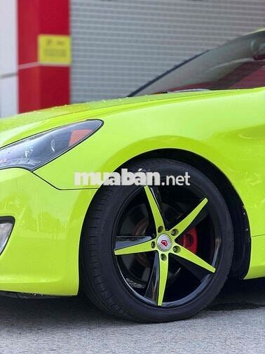 Hyundai Genesis Coupe 2.0 AT