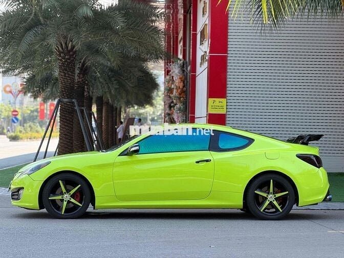 Hyundai Genesis Coupe 2.0 AT
