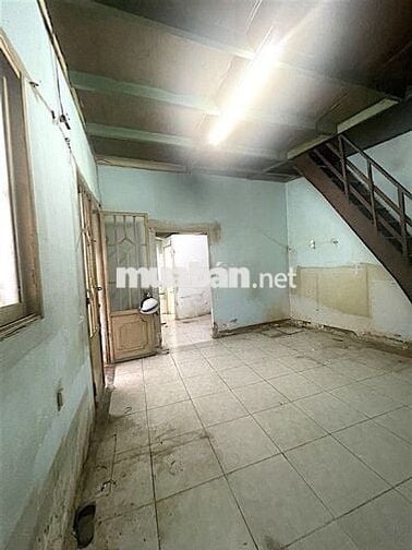 NGUYỄN DUY DƯƠNG–P3 Q10–GÓC NGÔ GIA TỰ– 28M2 NGANG  6.8M– HẺM 1/ THÔNG