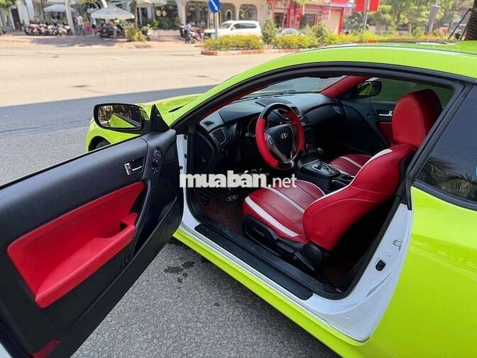 Hyundai Genesis Coupe 2.0 AT