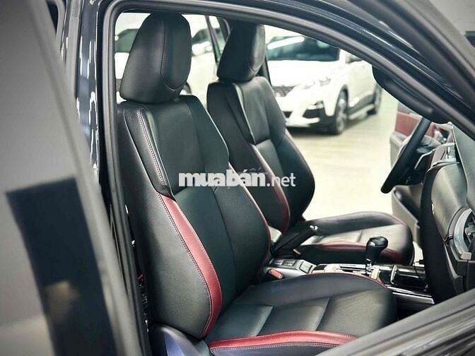 🚘 Toyota Fortuner Legender 2025 - Xe Lướt Siêu Đẹp