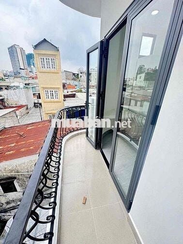 CĂN HỘ NGĂN BẾP BAN CÔNG QUẬN 1, MÁY GIẶT RIÊNG, CỐNG QUỲNH, CV 23/9