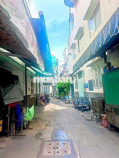 NGUYỄN DUY DƯƠNG–P3 Q10–GÓC NGÔ GIA TỰ– 28M2 NGANG  6.8M– HẺM 1/ THÔNG