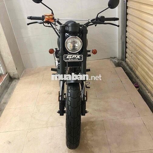 Legend 200 odo 5.647 km, 1 chủ, bsố HCM. Legend200