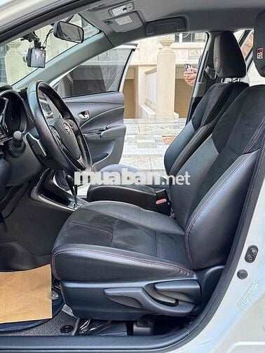 Toyota Vios GR-Sport 2022 thể thao rin toàn bộ