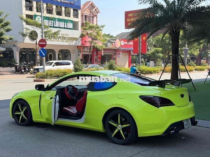 Hyundai Genesis Coupe 2.0 AT