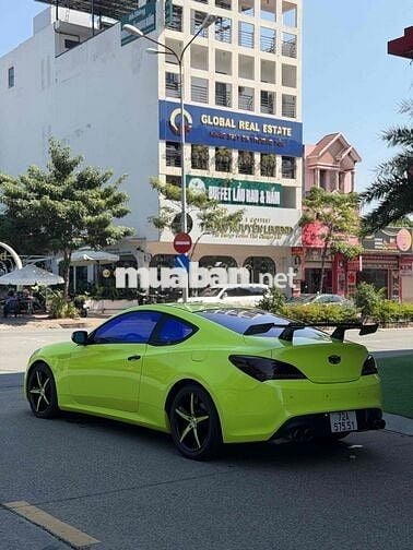 Hyundai Genesis Coupe 2.0 AT