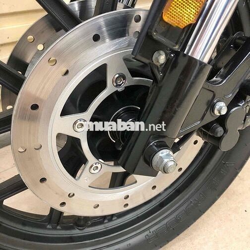 Legend 200 odo 5.647 km, 1 chủ, bsố HCM. Legend200