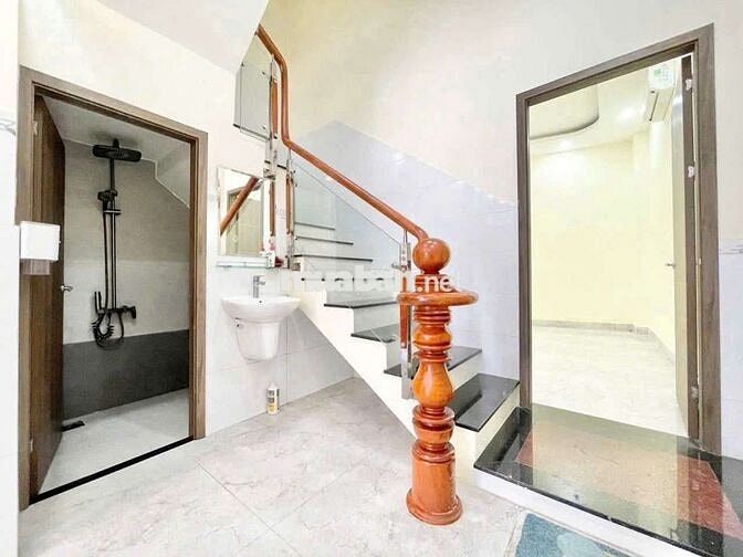 5tỷ5 CĂN NHÀ MẶT TIỀN NHỰA KINH DOANH BUÔN BÁN DĨ AN