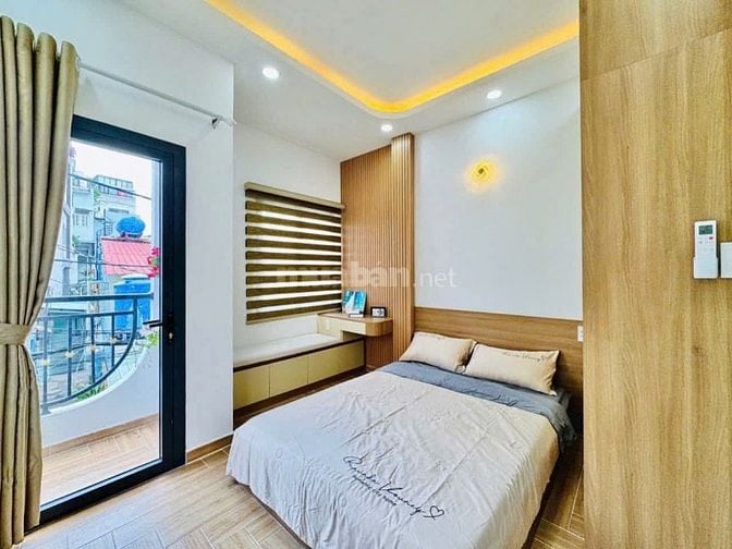 Bán nhà căn góc hẻm 3m thông Quang Trung,P.11, 3,5 x 9, giá 3.69 tỷ tl