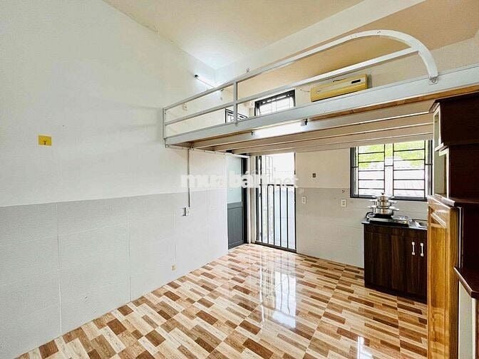 Phòng Gác Lửng An Ninh Ngay Chu Văn An