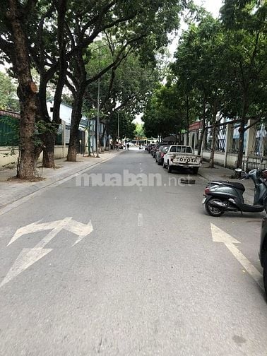 🔥NHỈNH 13 TỶ NGUYỄN VĂN HUYÊN💥6 TẦNG, THANG MÁY. LÔ GÓC. Ô TÔ 