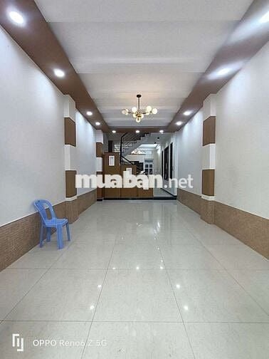 Nhà sạch đẹp 5 x 20 có 5pn 5wc sân thượng