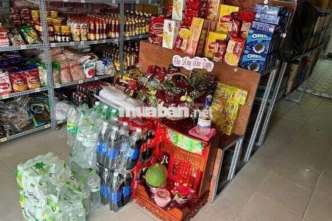 Bán nhà mặt tiền chợ bình chánh