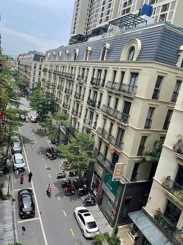 CHỈ HƠN 50 TRIỆU CHO THUÊ NGAY TÒA 7 TẦNG – SHOUSE VỊ TRÍ ĐẸP THE TERR