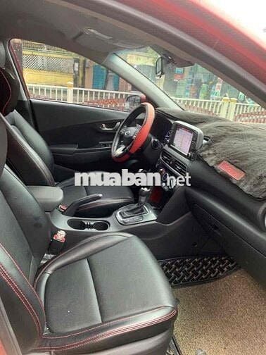 Hyundai Kona 2019 2.0 AT - 50000 km