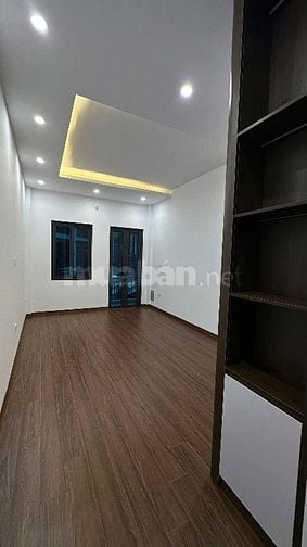 🔥NHỈNH 13 TỶ NGUYỄN VĂN HUYÊN💥6 TẦNG, THANG MÁY. LÔ GÓC. Ô TÔ 