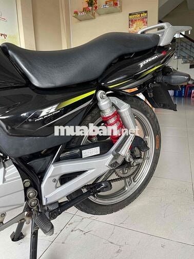 suzuki thunder 150cc . zin nguyên bản. vỏ zin còn