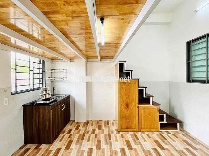 Phòng Gác Lửng An Ninh Ngay Chu Văn An