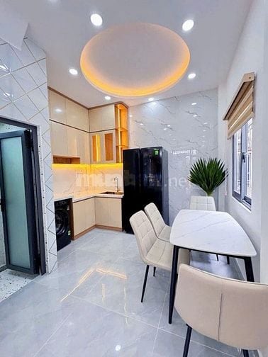 Bán nhà căn góc hẻm 3m thông Quang Trung,P.11, 3,5 x 9, giá 3.69 tỷ tl