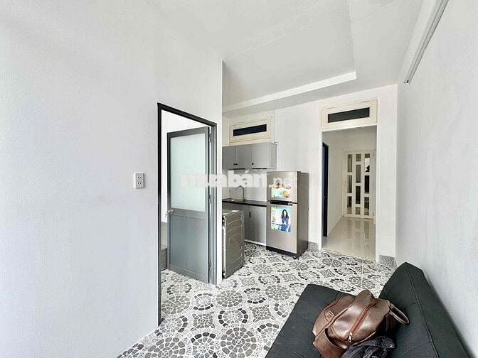 CHO THUÊ 2 PHÒNG NGỦ BAN CÔNG ĐẦY ĐỦ NỘI THẤT GẦN EMART PHAN HUY ÍCH