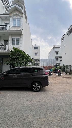 Bán nhanh lô đất đẹp-MT Đường 10A-Sát Vành Đai Tây-Trần Lựu chỉ 39 tỷ.