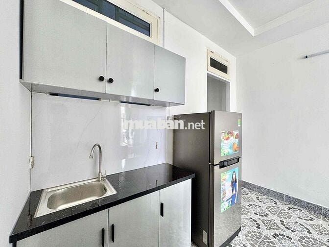 CHO THUÊ 2 PHÒNG NGỦ BAN CÔNG ĐẦY ĐỦ NỘI THẤT GẦN EMART PHAN HUY ÍCH