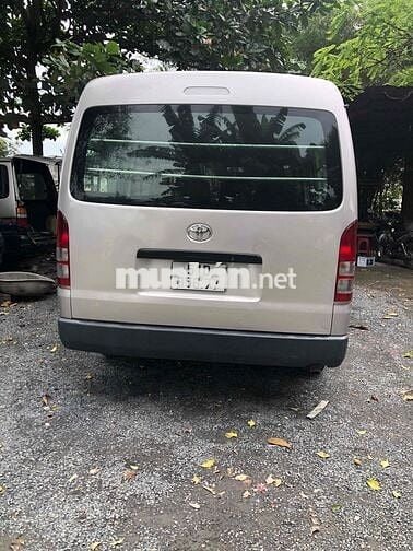 Toyota Hiace 2005 Commuter 2.7 - 70000 km